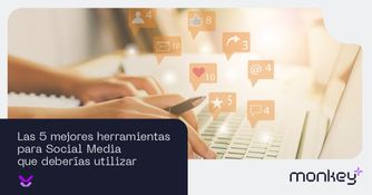 Interacción en redes sociales Persona escribiendo en laptop con notificaciones de redes sociales flotando