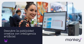 Descubre la publicidad creativa con inteligencia artificial Mujer sonriente trabajando en diseño publicitario frente a computadora